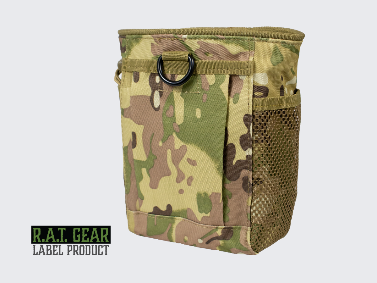 Camo kuvioinen dumppitasku kaikelle ylimääräiselle tavaralle ampuessa tai retkeillessä. Camo pattern dump pouch for all extra stuff when shooting, camping or hiking.