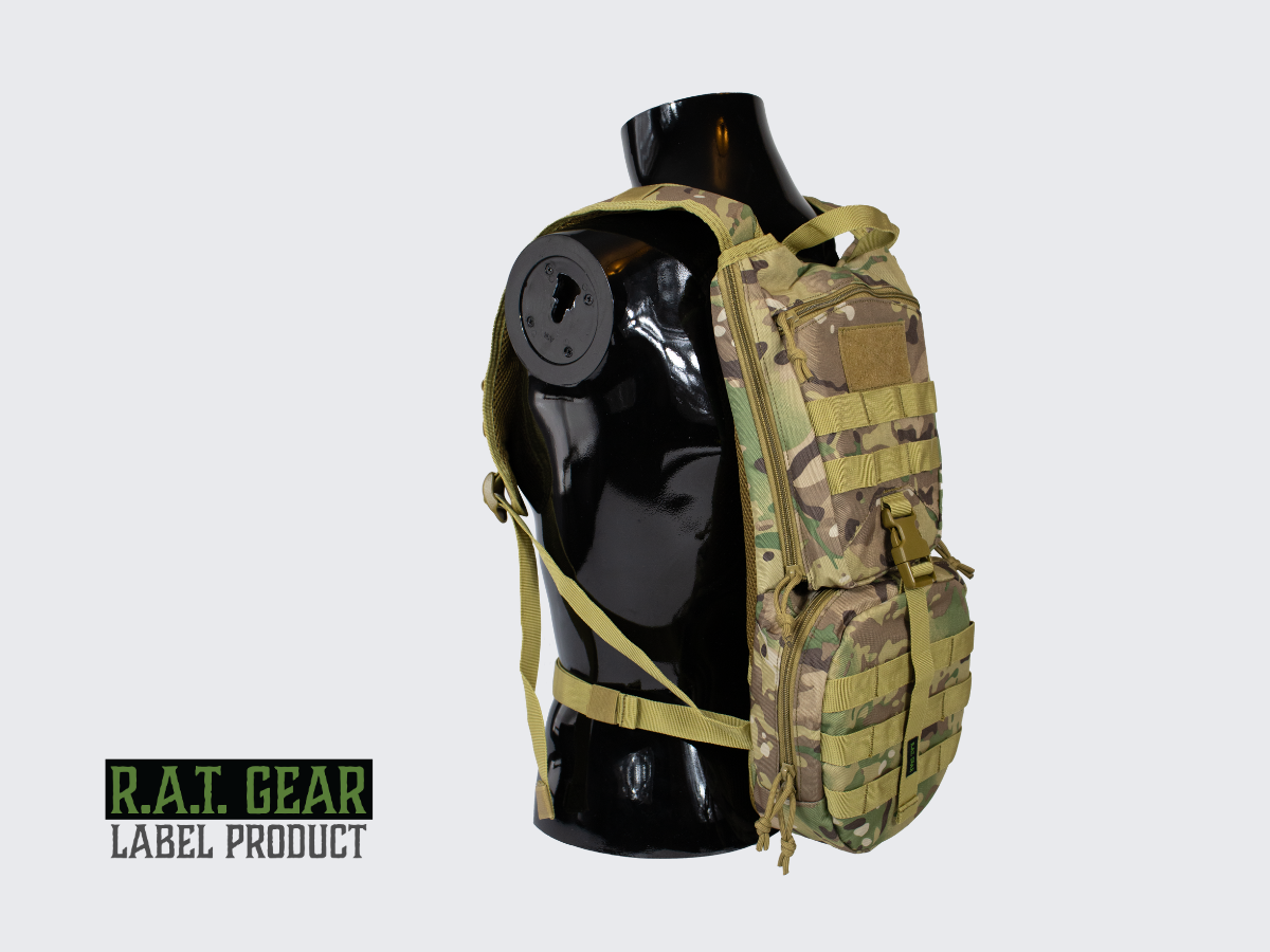 Monipuolinen Camo kuvioinen Juomareppu HYDRA 2.5 kaikille luonnossa liikkuville ja urheileville ihmisille. Versatile Camo pattern Hydration backpack HYDRA 2.5 for all people who move in nature and do sports.