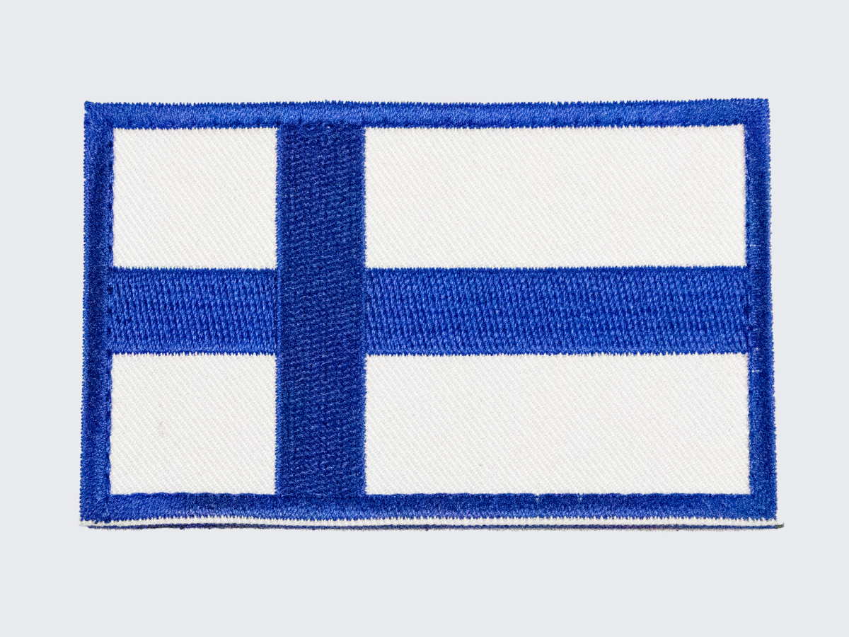 Hihamerkki Suomen lippu. Moral patch Finnish flag.