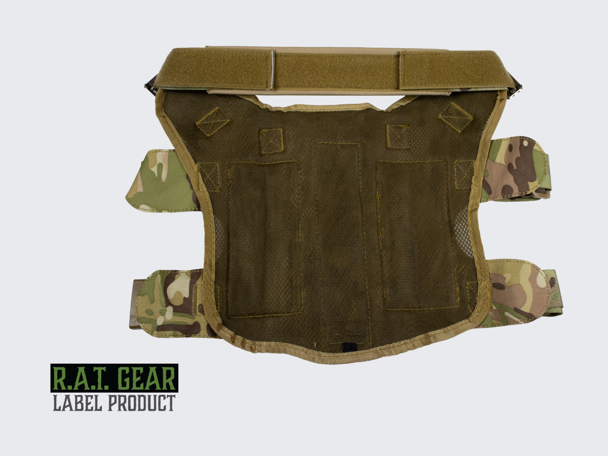 Camo kuvioiset Cobra taktiset koiran valjaat. camom pattern Cobra tactical dog harness.