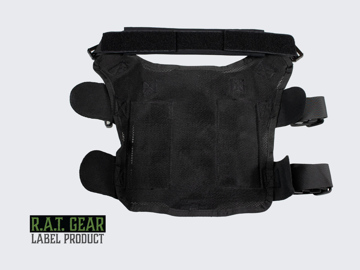 Mustat Cobra taktiset koiran valjaat. Black tactical dog harness.