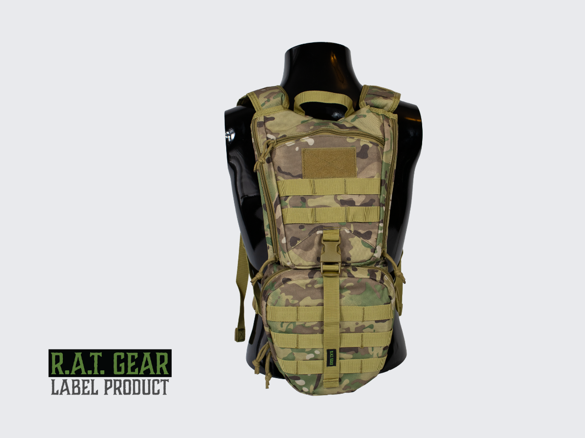 Monipuolinen Camo kuvioinen Juomareppu HYDRA 2.5 kaikille luonnossa liikkuville ja urheileville ihmisille. Versatile Camo pattern Hydration backpack HYDRA 2.5 for all people who move in nature and do sports.