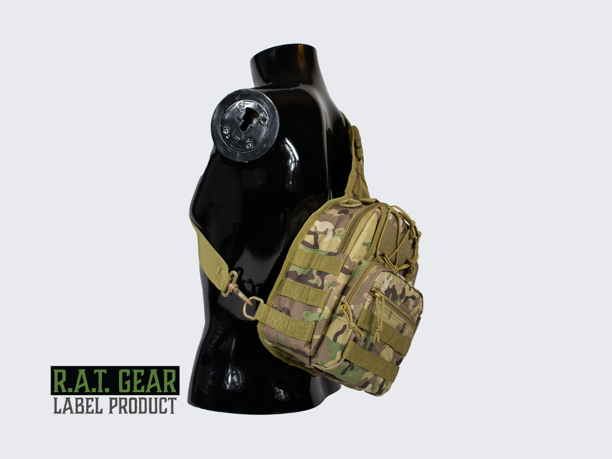 Camo kuvioinen pienikokoinen 6 litran olkareppu jokapäiväiseen käyttöön. Camo pattern compact 6 liter sling bag for everyday use.