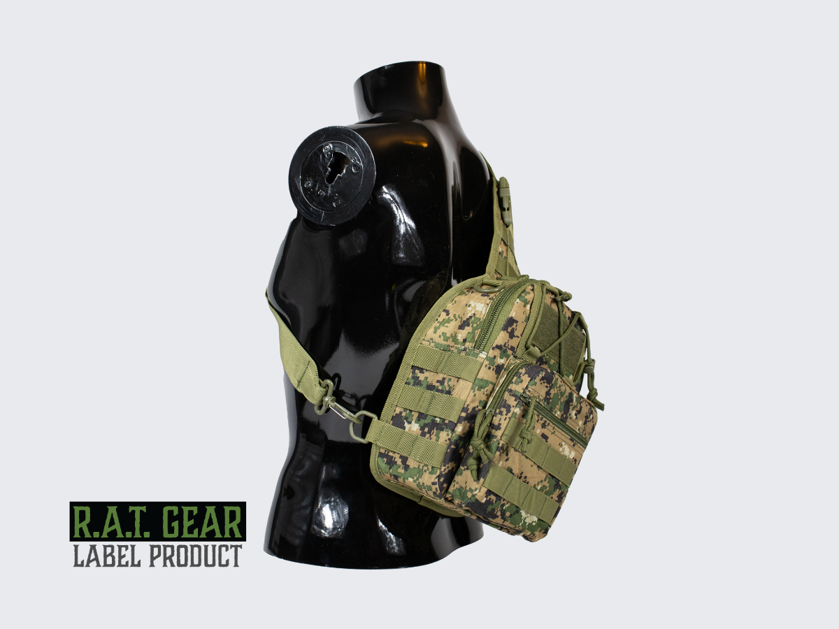 Woodland Digital kuvioinen pienikokoinen 6 litran olkareppu jokapäiväiseen käyttöön. Woodland Digital pattern compact 6 liter sling bag for everyday use.