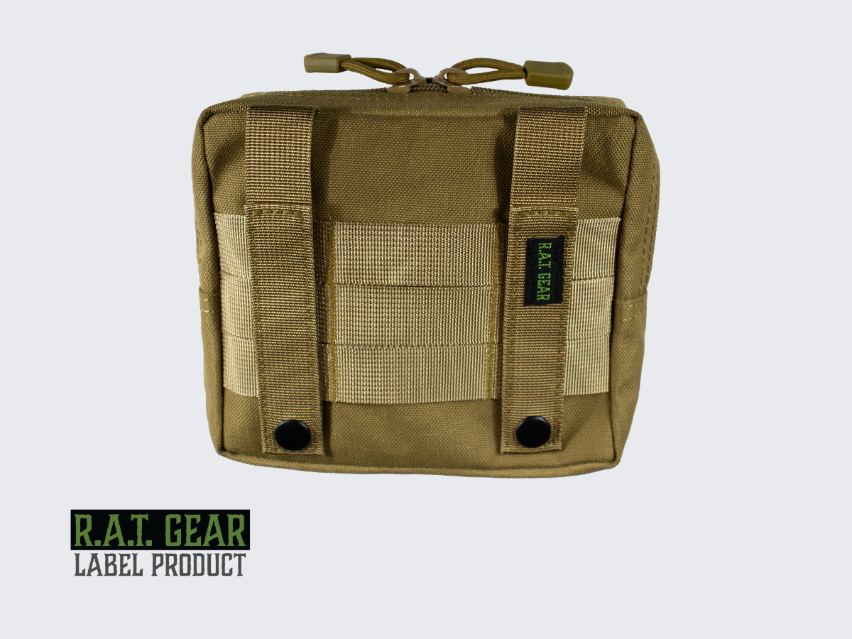 Tan värinen varustetasku RG-14. Kiinnitys helposti ja nopeasti PALS-nauhoitukseen kahdella MOLLE-hihnalla. Tan colored tactical pouch RG-14. Easy and quick attachment to PALS strapping with two MOLLE straps.