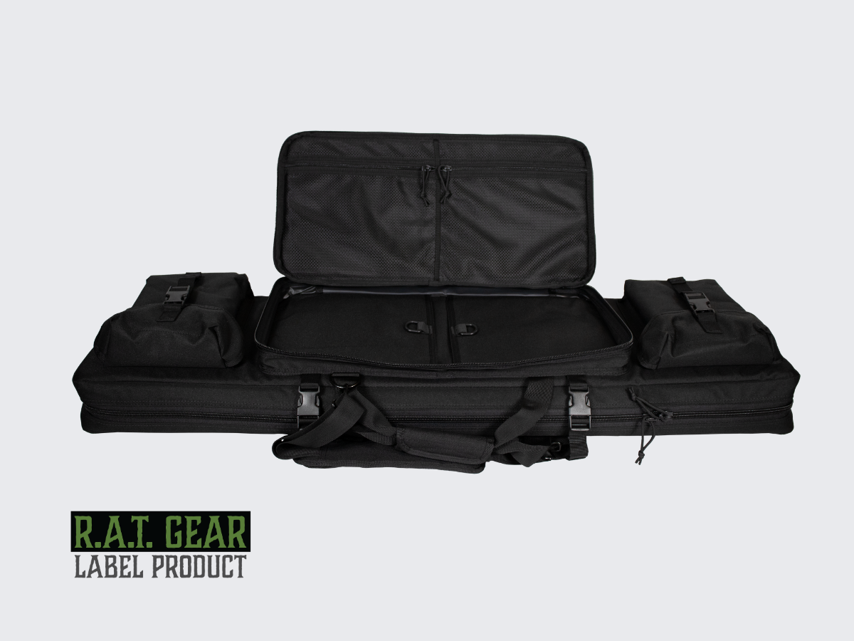 Musta aselaukku Eagle 42 kahdelle max. 105 senttimetriselle aseelle ja kahdelle pistoolille. Black Gun bag Eagle 42 for two max. 105 cm guns and for two pistols.