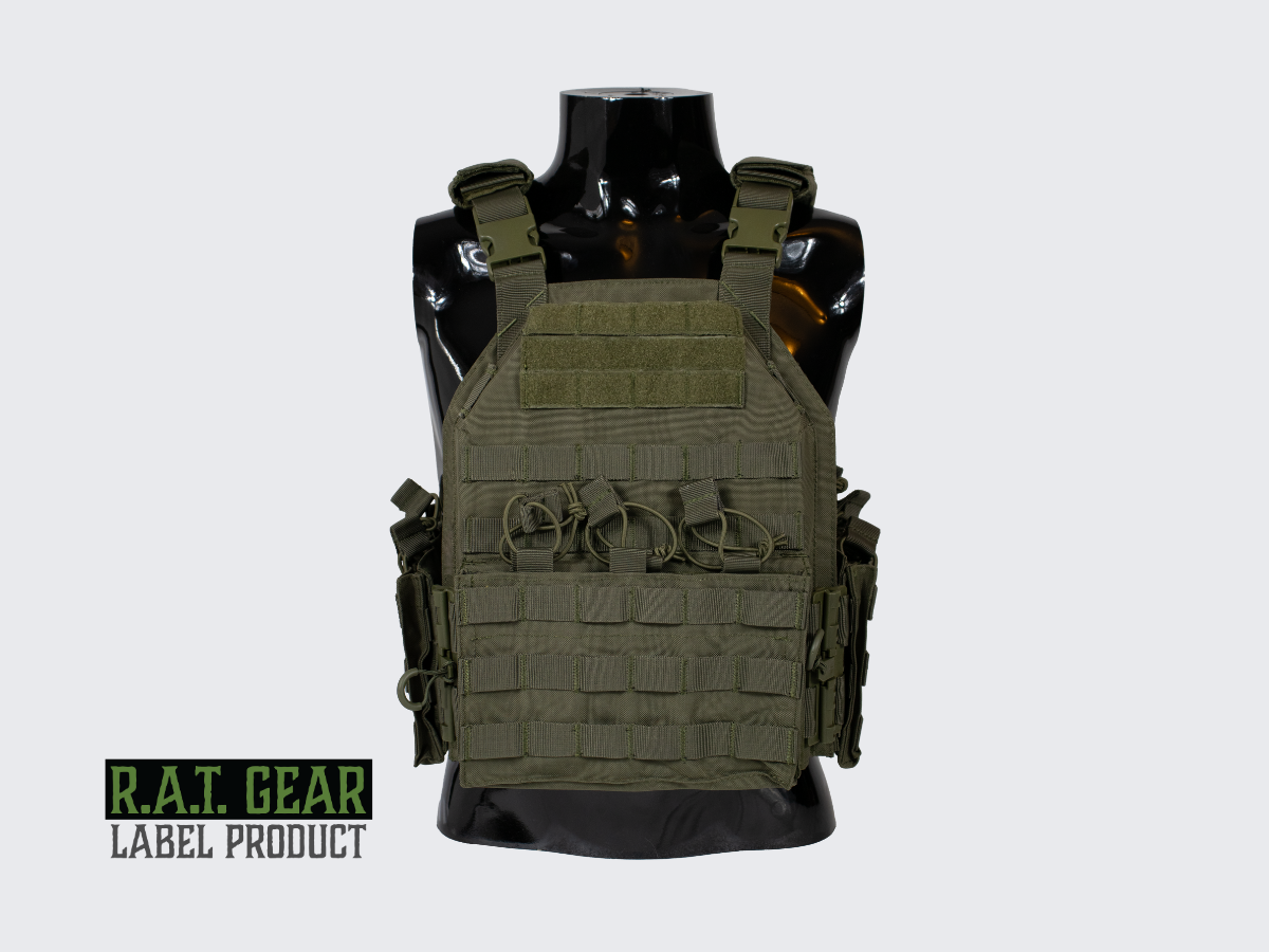 Monipuoliset ja kestävät MOLLE ja PALS yhteensopivat Plate Carrier VT-3 vihreät taisteluliivit. Versatile and durable MOLLE and PALS compatible Plate Carrier VT-3 green combat vest.