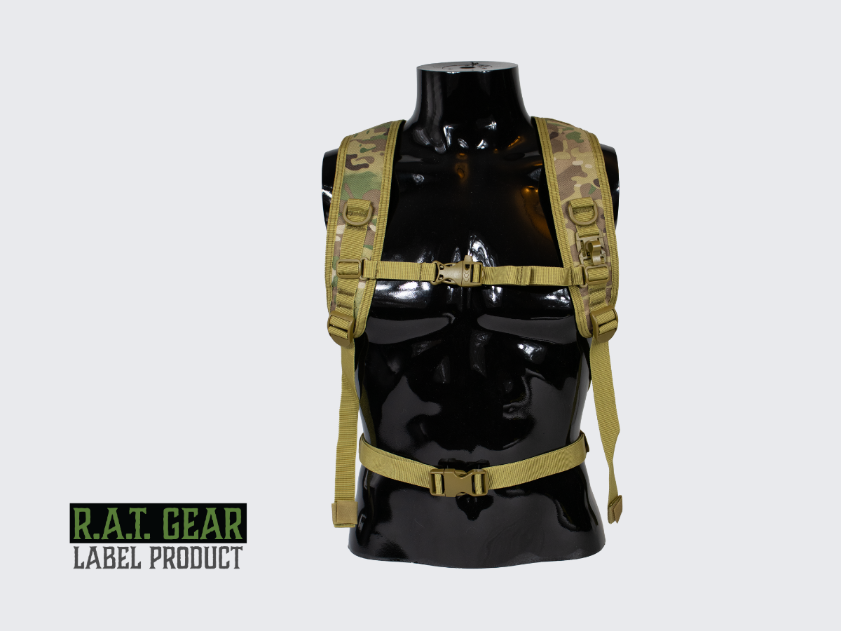 Monipuolinen Camo kuvioinen Juomareppu HYDRA 2.5 kaikille luonnossa liikkuville ja urheileville ihmisille. Versatile Camo pattern Hydration backpack HYDRA 2.5 for all people who move in nature and do sports.