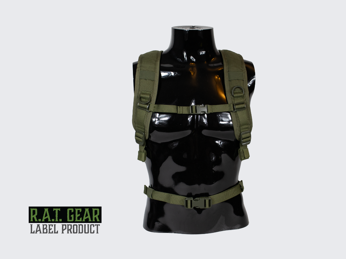 Monipuolinen vihreä Juomareppu HYDRA 2.5 kaikille luonnossa liikkuville ja urheileville ihmisille. Versatile green Hydration backpack HYDRA 2.5 for all people who move in nature and do sports.