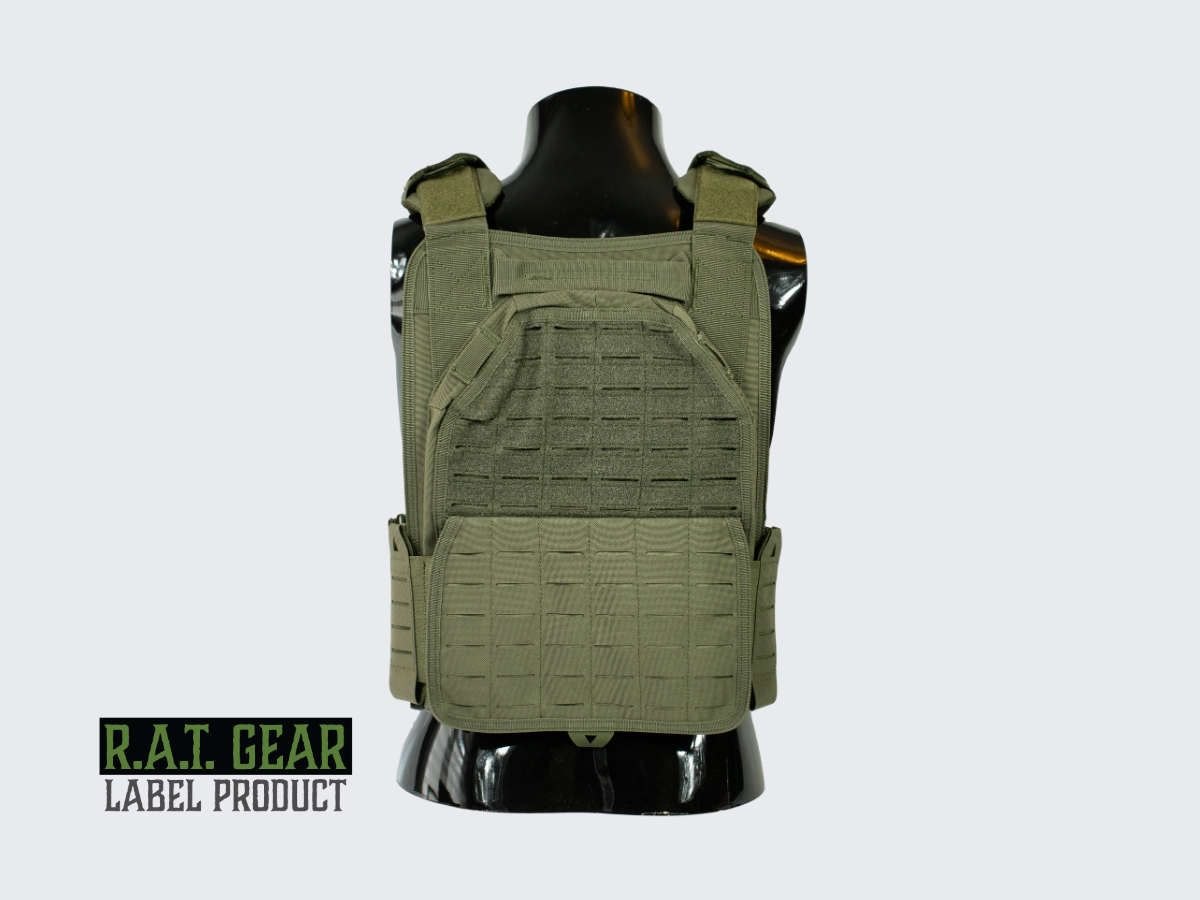 Monipuoliset ja kestävät MOLLE ja PALS yhteensopivat vihreät Plate Carrier VT-A taisteluliivit. Versatile and durable MOLLE and PALS compatible green Plate Carrier VT-A combat vest.