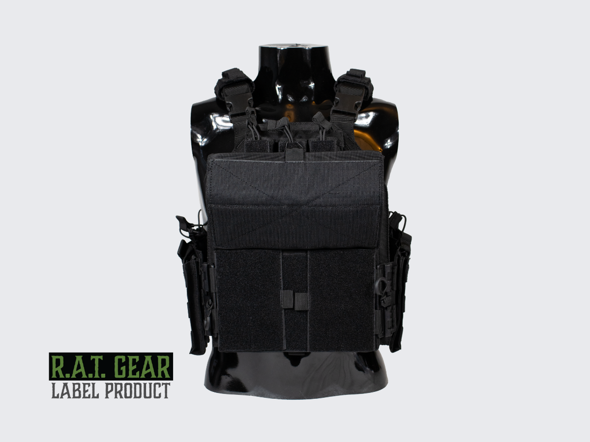 Monipuoliset ja kestävät MOLLE ja PALS yhteensopivat mustat Plate Carrier VT-1 taisteluliivit. Versatile and durable MOLLE and PALS compatible black Plate Carrier VT-3 combat vest.
