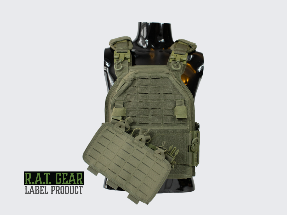 Monipuoliset ja kestävät MOLLE ja PALS yhteensopivat vihreät Plate Carrier VT-A taisteluliivit. Versatile and durable MOLLE and PALS compatible green Plate Carrier VT-A combat vest.