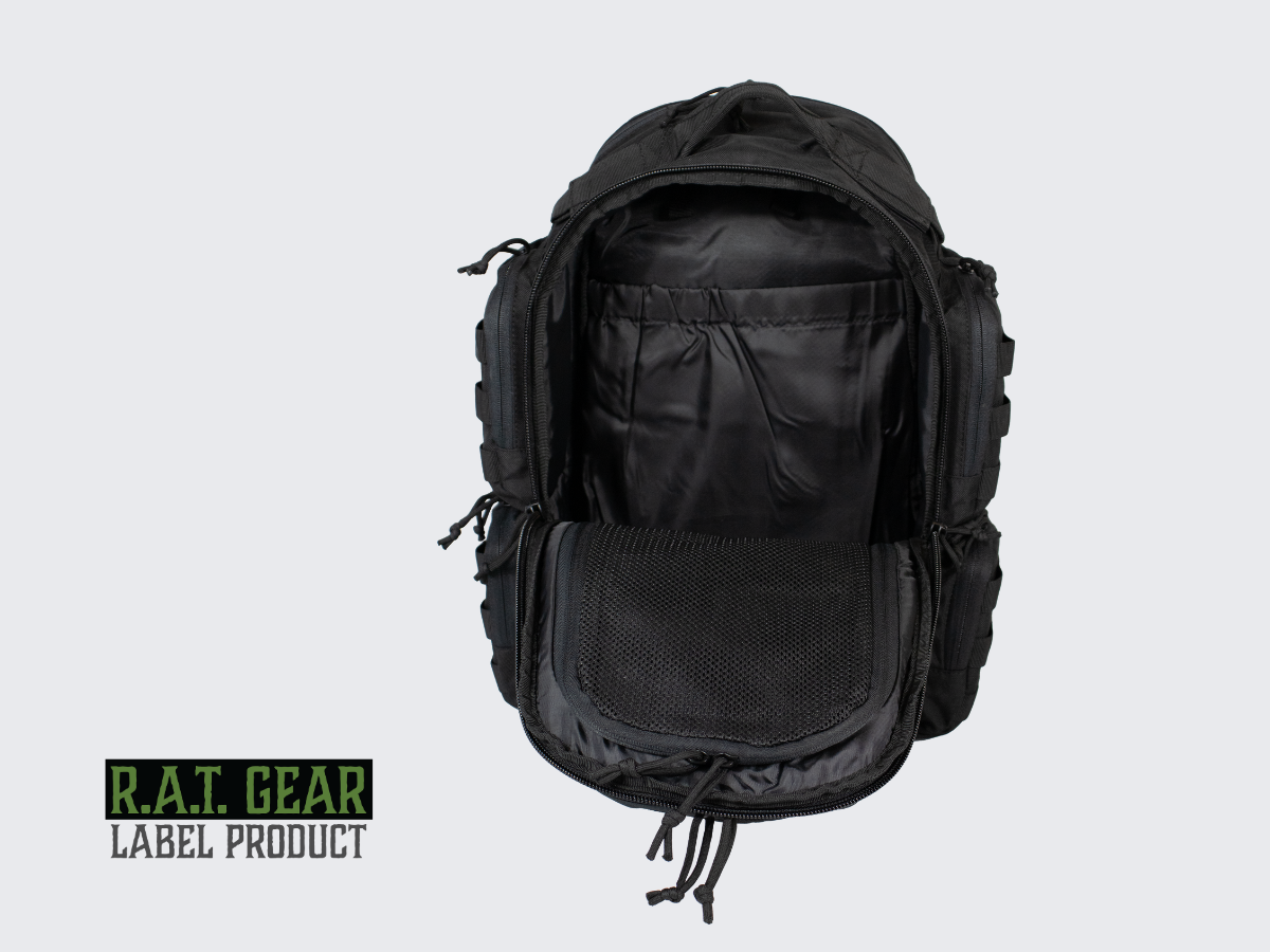 Monipuolinen, erittäin laadukas ja kestävä musta päiväreppu / läppärireppu jokapäiväiseen käyttöön, ratalaukuksi tai vaikka opiskeluun. A versatile, high-quality and durable black daypack / laptop backpack for everyday use, as a track bag or even for studying.