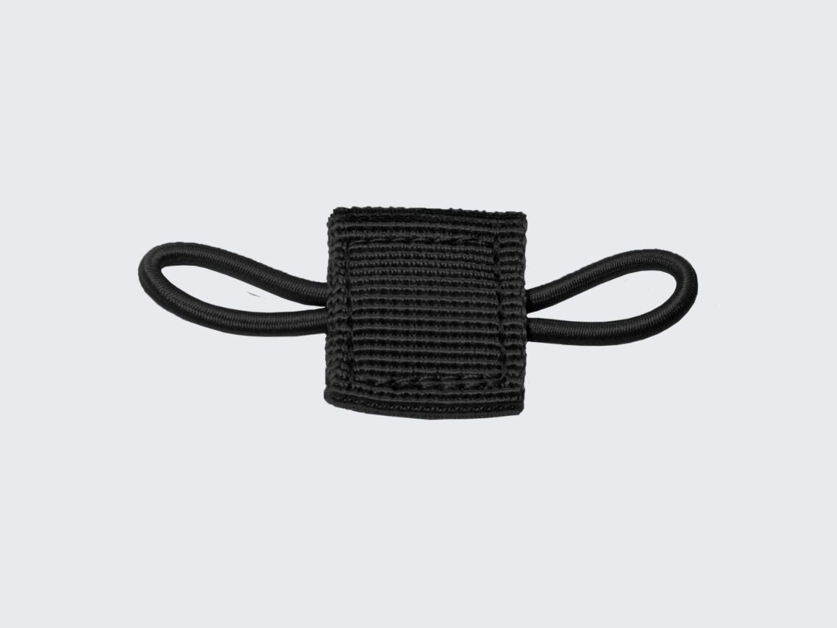 Varustelenkit pienten varusteiden kiinnittämiseen PALS-nauhoitukseen. Varustelenkkien värivaihtoehdot: Musta, Vihreä, Tan ja Harmaa. Equipment loops for attaching small equipment to PALS lacing. Color options for accessory loops: Black, Green, Tan and Grey.