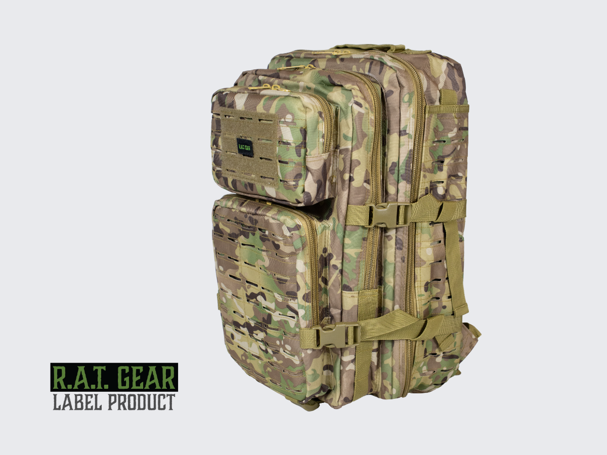 Monipuolinen ja kestävä Camo kuvioinen FMJ LaserCut 40L rynnäkköreppu jokapäiväiseen käyttöön. Versatile and durable Camo pattern FMJ LaserCut 40L assault backpack for everyday use.