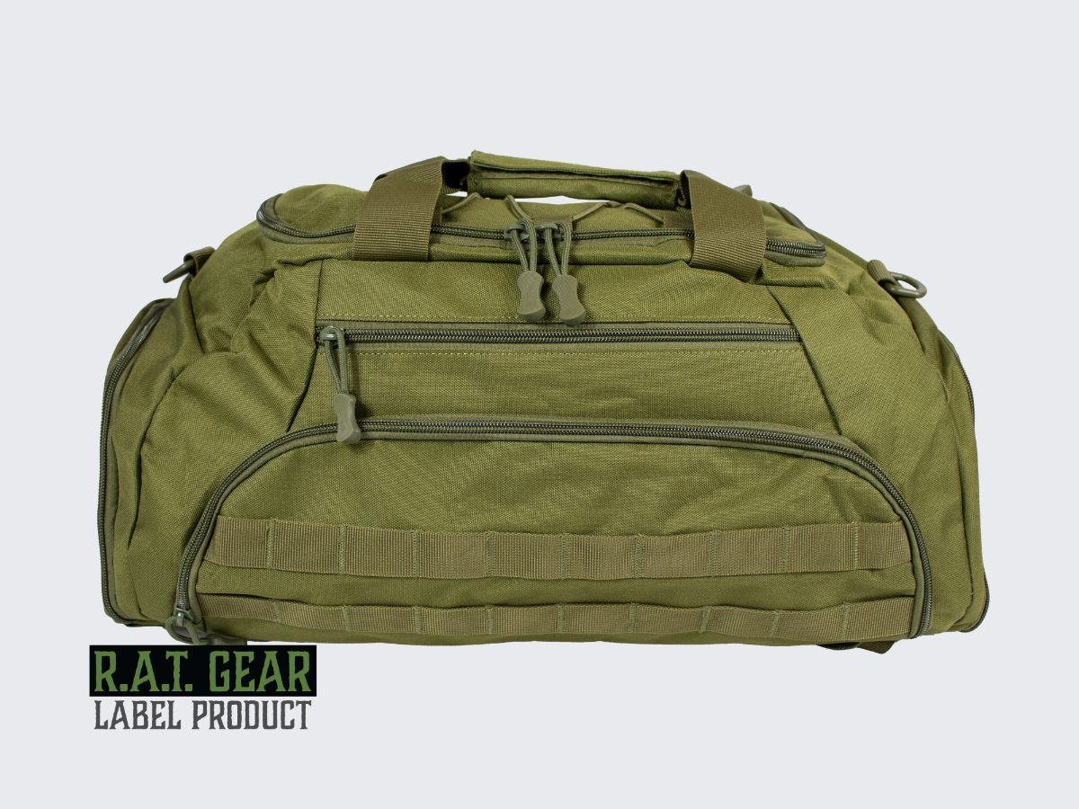 Vihreä MOLLE yhteensopiva Treenikassi / Treenireppu. Grön MOLLE-kompatibel träningsväska / träningsryggsäck. Green MOLLE-Compatible Training Bag / Training Backpack.