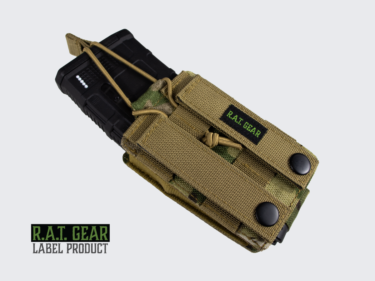 Kevyt ja varma Camo Pattern kiväärin lipastasku AR-15 / M4 / 5.56 lippaille. Lightweight and secure Camo Pattern rifle magazine pouch for AR-15 / M4 / 5.56 magazines.