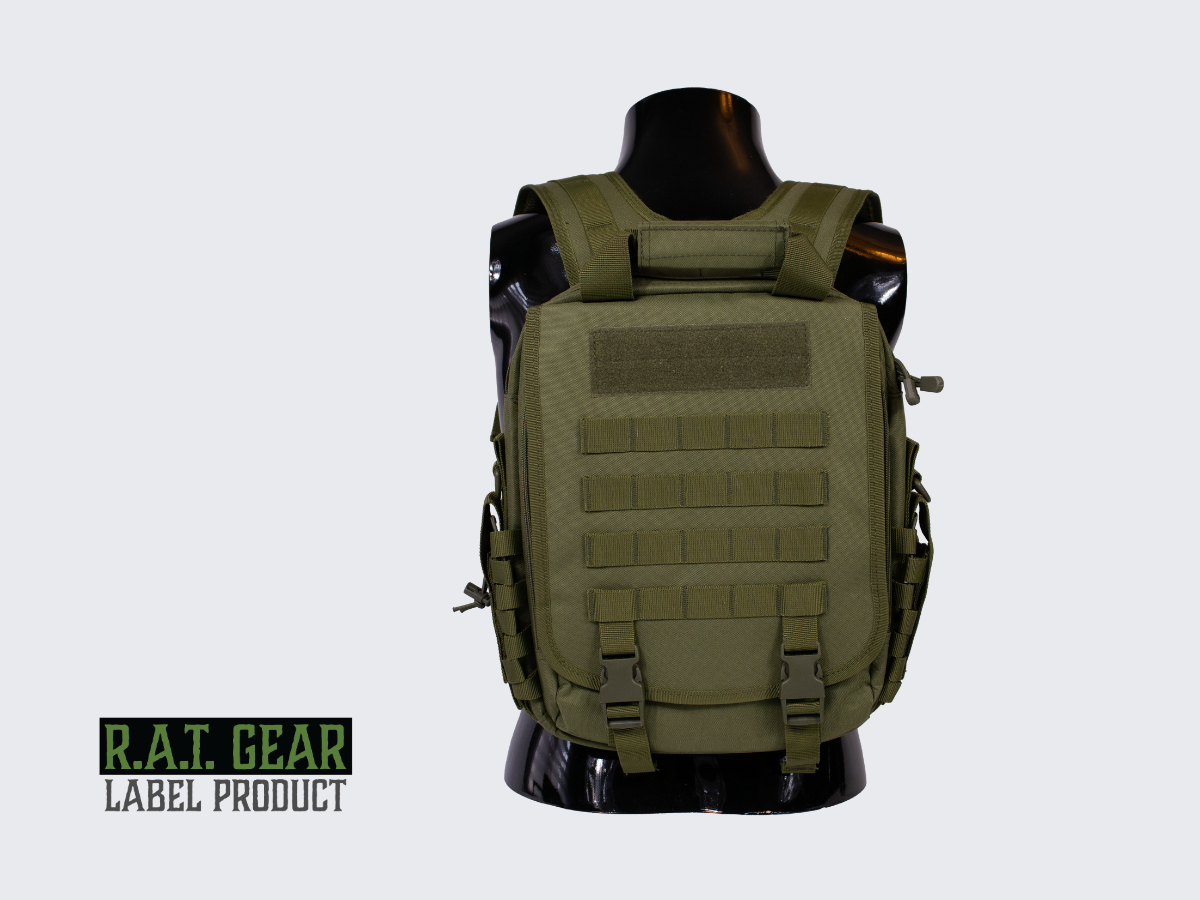 Monipuolinen taktinen pehmustettu vihreä läppärireppu / tietokonelaukku. Versatile tactical padded green laptop backpack / computer bag.