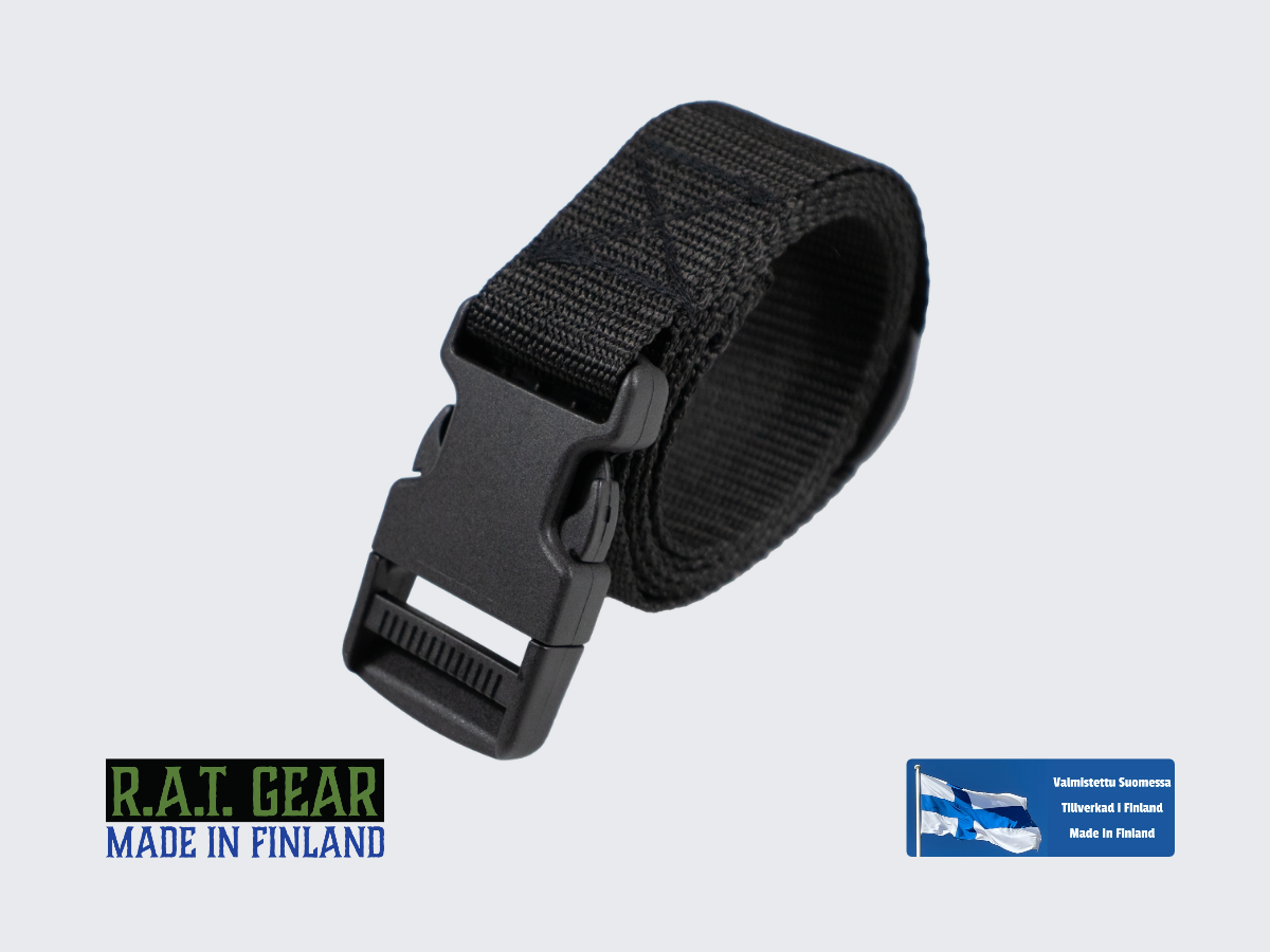 Remmi / Vyö pikalukitussoljella 30 mm / 140 cm Musta