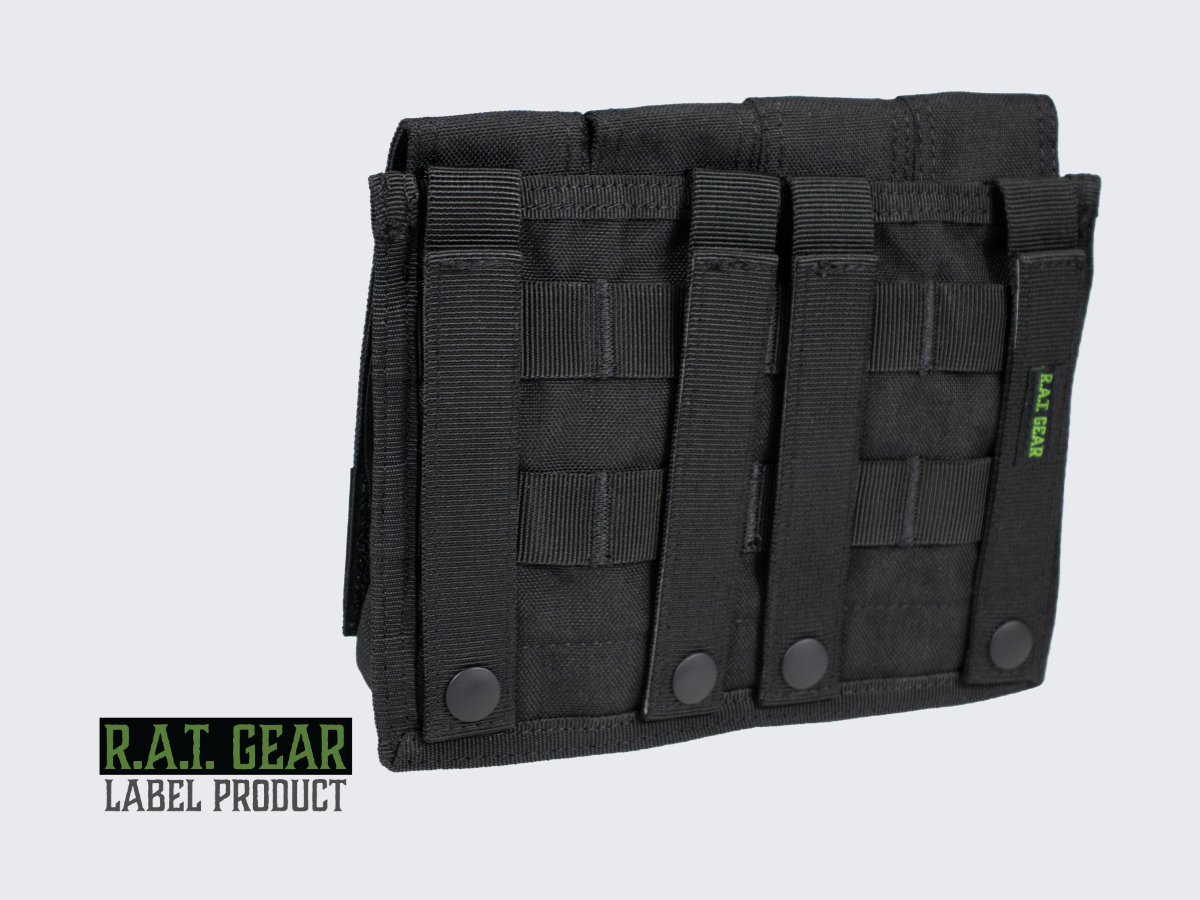 Musta varustetasku / lipastasku neljälle pistoolin lippaalle tai muille varusteille. Black equipment pouch / magazine pouch for four pistol magazines or other equipment.