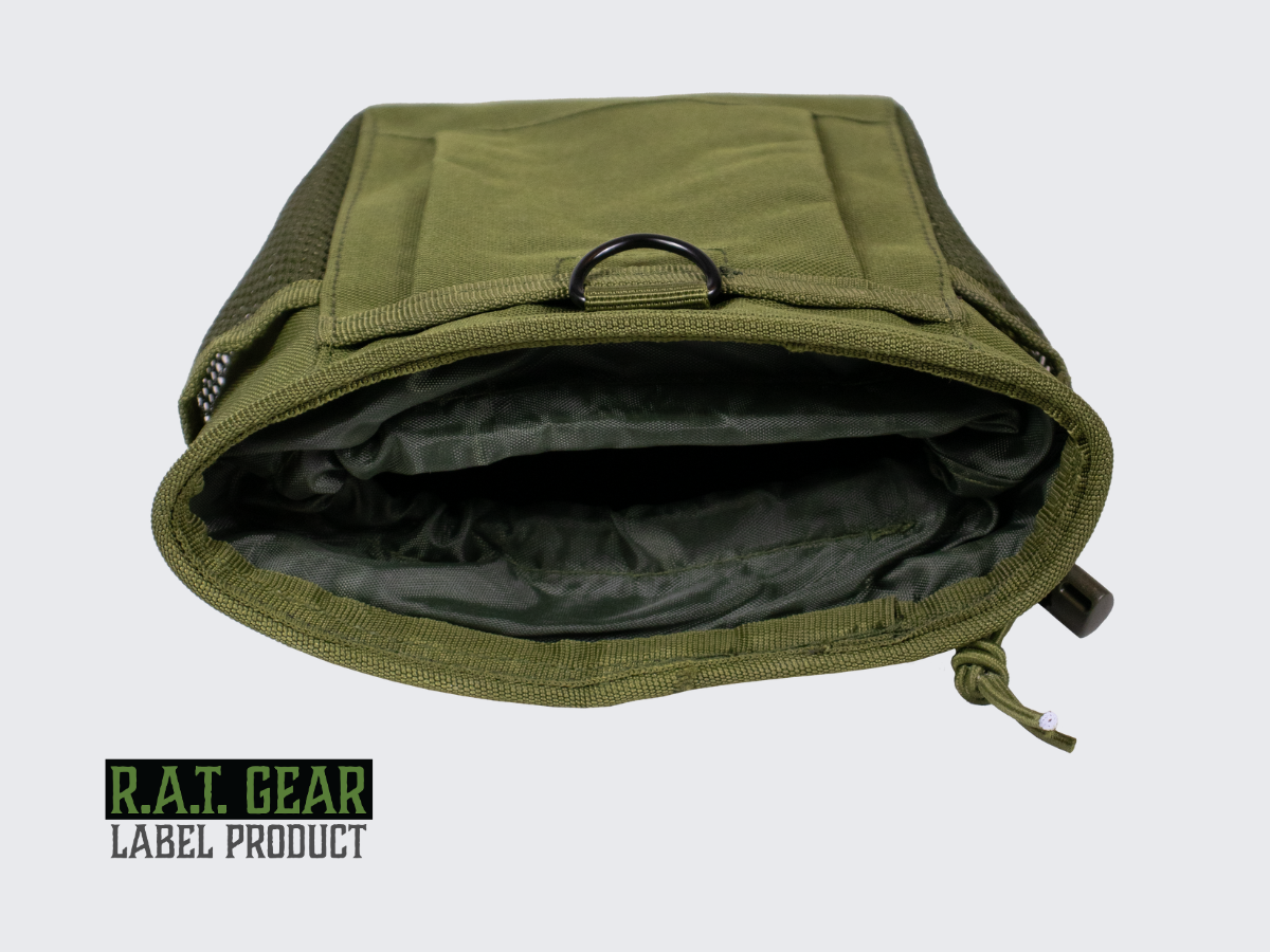 Vihreä dumppitasku kaikelle ylimääräiselle tavaralle ampuessa tai retkeillessä. Green dump pouch for all extra stuff when shooting, camping or hiking.