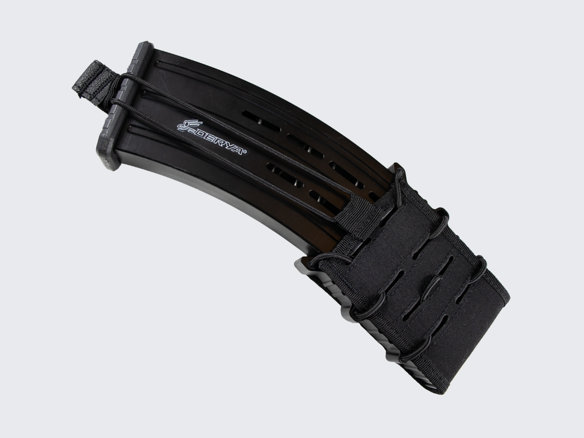 Musta lipastasku AR-15 / M4 / 5.56 / 7.62 tai lipashaulikon lippaille. Black magazine pouch suitable for AR-15 / M4 / 5.56 / 7.62 rifle magazines or shotgun magazines.