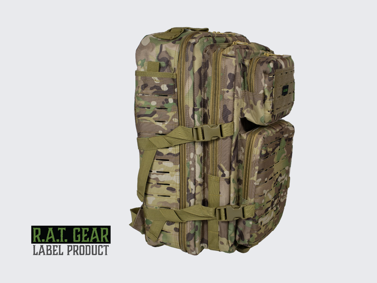 Monipuolinen ja kestävä Camo kuvioinen FMJ LaserCut 40L rynnäkköreppu jokapäiväiseen käyttöön. Versatile and durable Camo pattern FMJ LaserCut 40L assault backpack for everyday use.