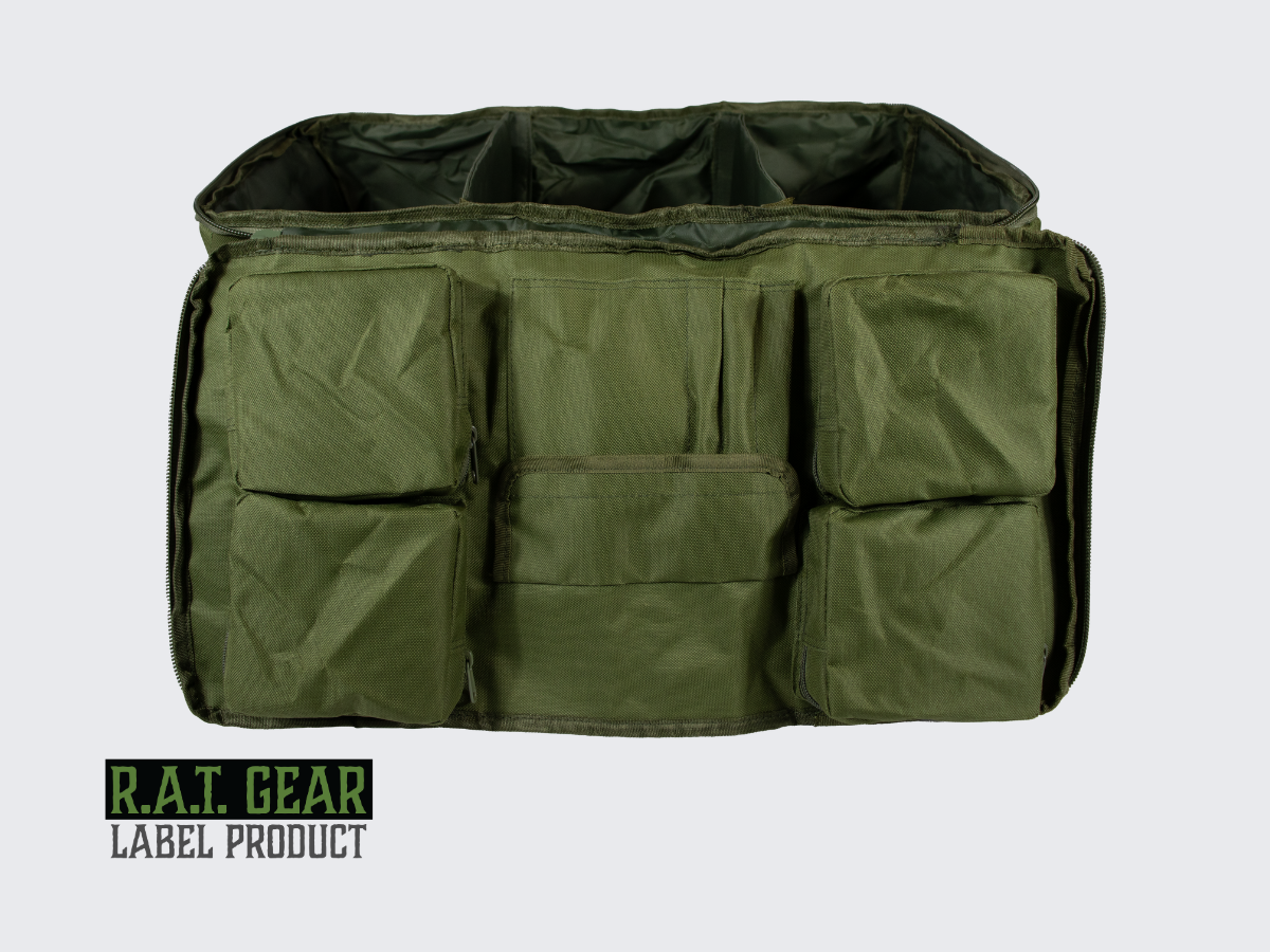 Vihreä 60 litrainen ratalaukku / keikkalaukku. Grön 60 liter Skyttebag / Utrustningsväska. Green 60 liter Range Bag / Gear Bag.
